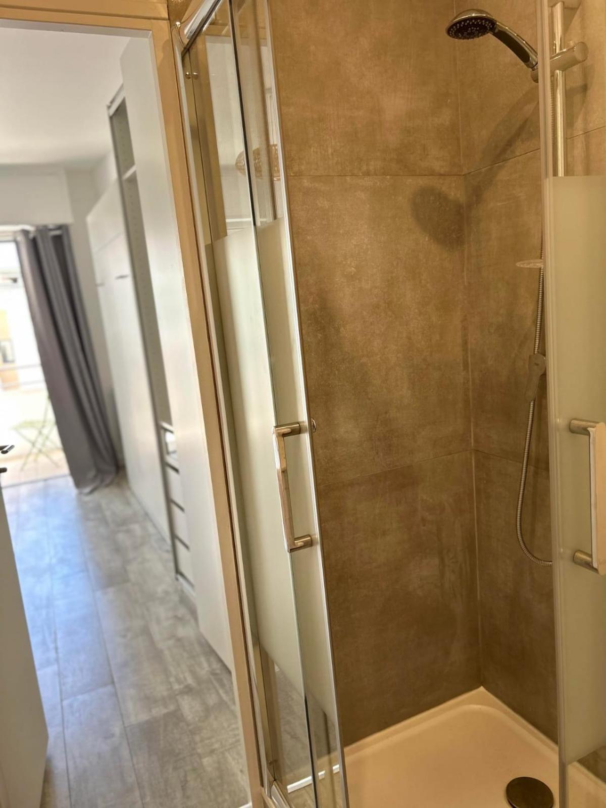 Chambre Promenade Des Anglais Nizza Kültér fotó
